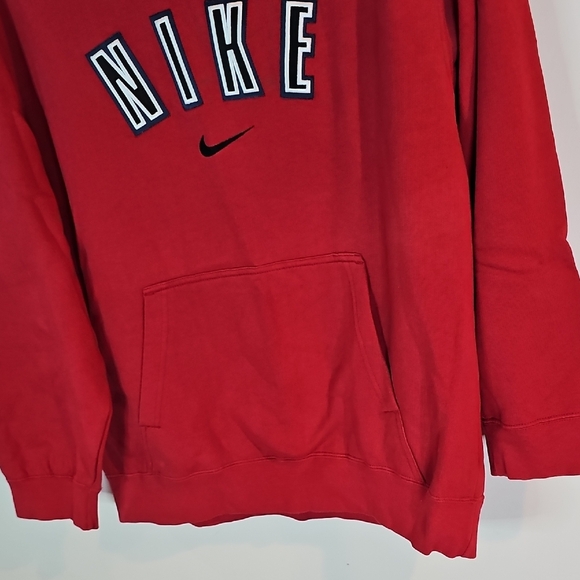 Nike Men's Red Hoodie with Logo - Picture 3 of 7